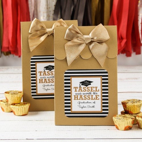 Graduation Party and Gift Guide - Personalized Graduation Party Goodie Bags