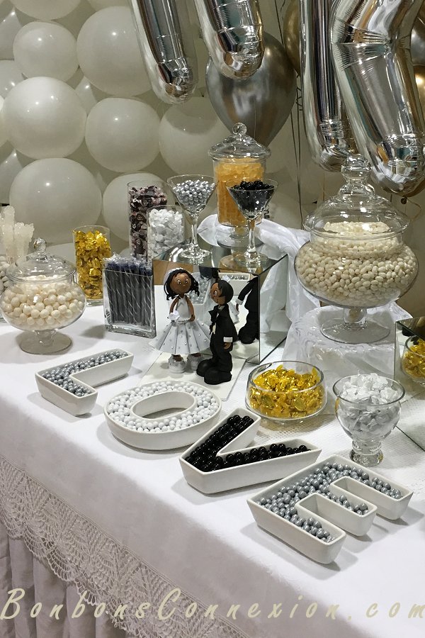 Bar  bonbons de Mariage blanc, argent, or, et noir