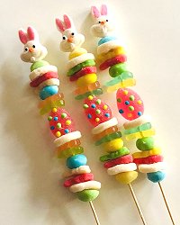 Brochettes de bonbons de Pques