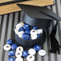 Graduation Party and Gift Guide - Graduation Cap Gift Box